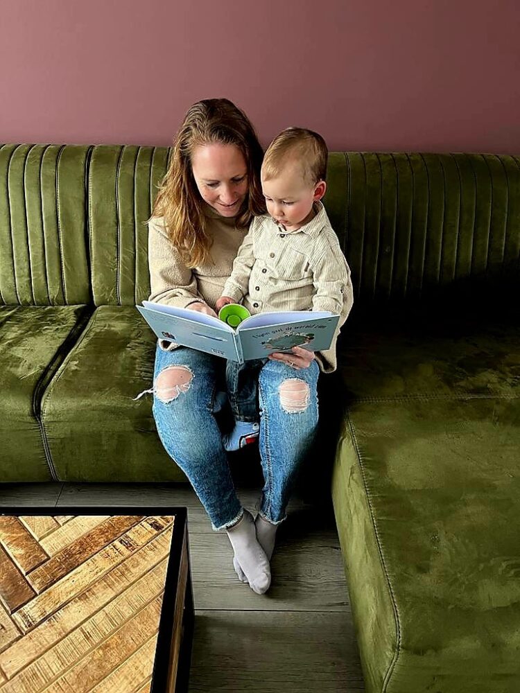Flynn gaat de wereld zien lezen met Rex Jonge kinderen voorbereiden op een reis
